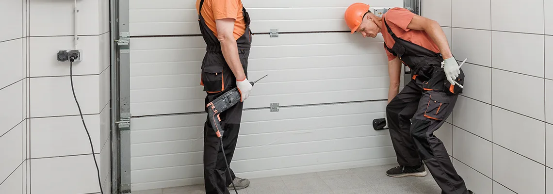 Fix Commercial Garage Door Issues in Oak Lawn, Illinois