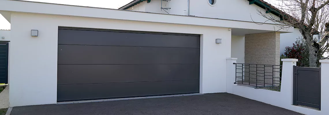 New Roll Up Garage Doors in Oak Lawn, IL