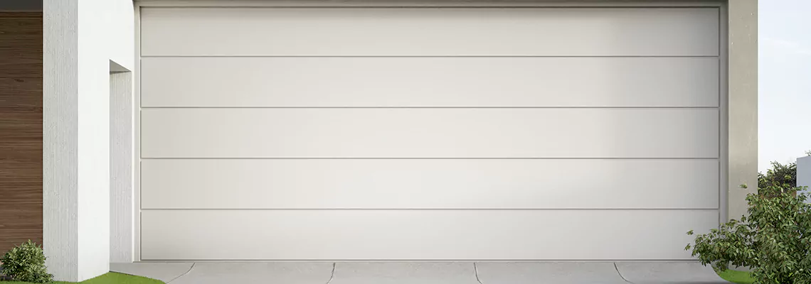 Sliding Garage Door Repair Help in Oak Lawn, Illinois